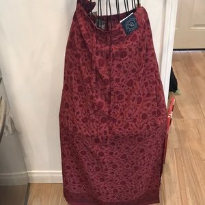 NWT Venezia Maxi 18/20 skirt